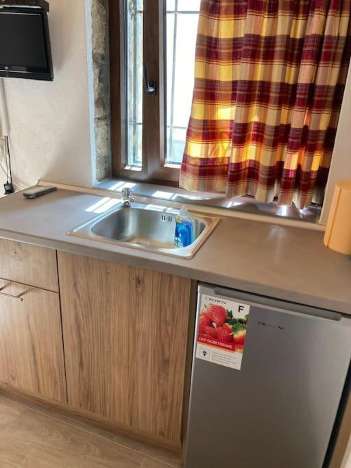 Mikraki Apartment Kalambaka Bagian luar foto